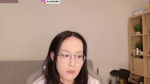 Snapshot of alllinaeve chatting on January 16, 2025, 6:37 pm Alina online show from January 16, 2025, 6:37 pm
