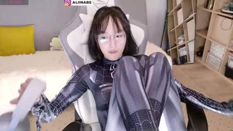 Snapshot of alllinaeve chatting on February 19, 2025, 1:18 am Alina online show from February 19, 2025, 1:18 am
