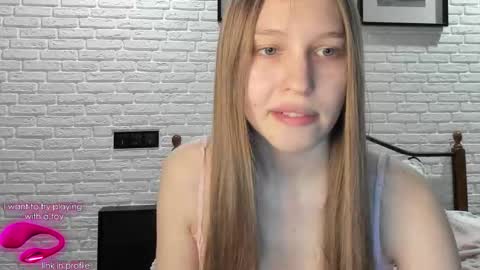 Snapshot of alllura chatting on January 16, 2026, 8:40 am Axi online show from January 16, 2026, 8:40 am