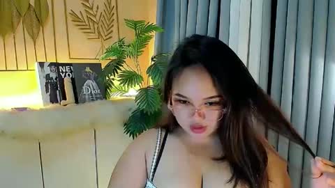 Snapshot of allmighty_maria chatting on March 27, 2026, 11:37 pm all mightymaria online show from March 27, 2026, 11:37 pm