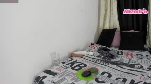 Snapshot of allondra_11 chatting on December 9, 2024, 11:45 pm allondra online show from December 9, 2024, 11:45 pm