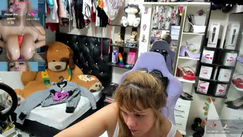 allsson_miller online show from January 12, 2026, 8:47 pm