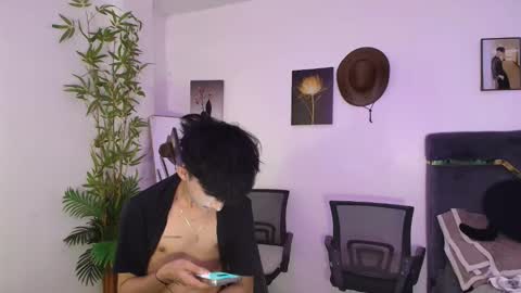 Snapshot of alluring_alpha chatting on April 30, 2026, 6:53 am kim and josh online show from April 30, 2026, 6:53 am