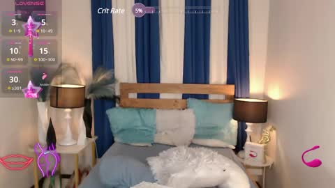 Snapshot of alluring_brianna08 chatting on February 9, 2025, 8:33 am Brianna online show from February 9, 2025, 8:33 am