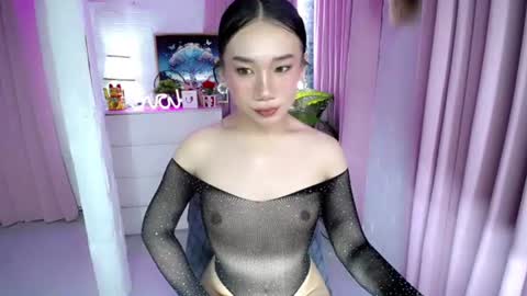 mj online show from June 18, 2026, 1:06 am