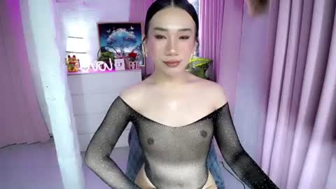 mj online show from June 27, 2026, 5:23 am