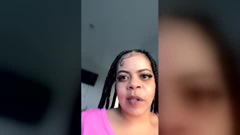 Snapshot of alluringstarr chatting on April 5, 2026, 10:07 pm alluringstarr online show from April 5, 2026, 10:07 pm