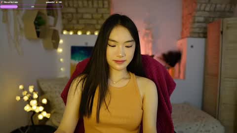 Snapshot of allyah_sky chatting on February 22, 2025, 10:20 pm Allyah Sky online show from February 22, 2025, 10:20 pm