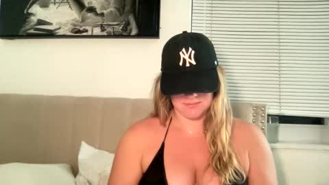 allyanalangel online show from April 11, 2026, 12:48 am