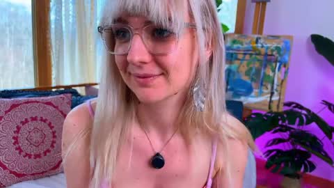 Snapshot of allyelliot chatting on March 30, 2026, 5:47 pm Ally Elliot online show from March 30, 2026, 5:47 pm