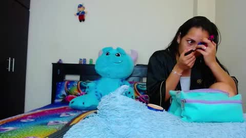 Allyson collins online show from December 2, 2025, 3:29 pm