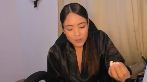 Snapshot of allyson_gh chatting on October 30, 2025, 3:52 am allyson_gh online show from October 30, 2025, 3:52 am