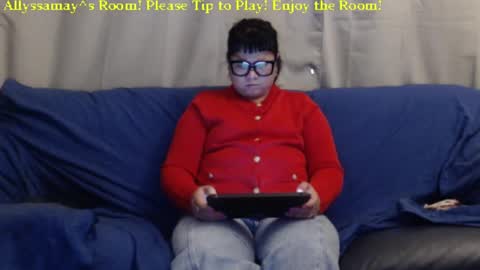 Allyssamay online show from December 15, 2024, 5:02 am