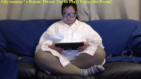 Allyssamay online show from March 7, 2025, 4:13 am