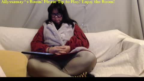 Allyssamay online show from December 14, 2025, 3:56 am