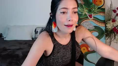 Snapshot of alma_art_ chatting on June 30, 2026, 10:44 pm alma_art_ online show from June 30, 2026, 10:44 pm