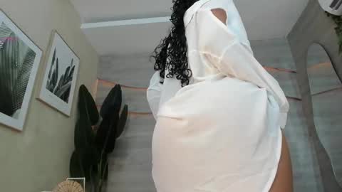 Alma Len online show from October 2, 2025, 11:50 am