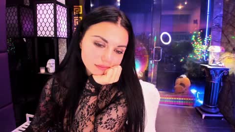 Snapshot of alma_pearl chatting on December 5, 2024, 9:39 am Alma online show from December 5, 2024, 9:39 am