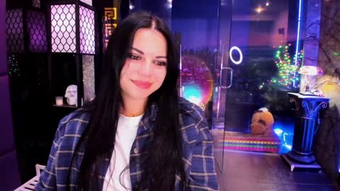 Snapshot of alma_pearl chatting on December 11, 2024, 7:09 am Alma online show from December 11, 2024, 7:09 am