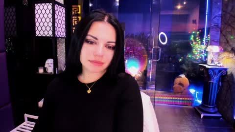Snapshot of alma_pearl chatting on December 12, 2024, 7:30 am Alma online show from December 12, 2024, 7:30 am