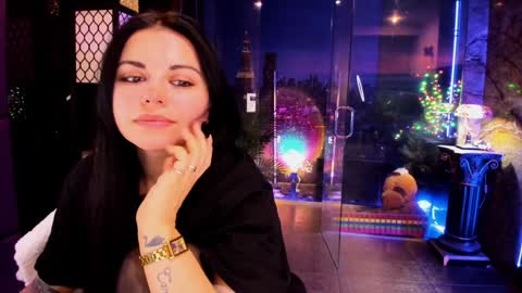 Snapshot of alma_pearl chatting on December 17, 2024, 10:34 am Alma online show from December 17, 2024, 10:34 am