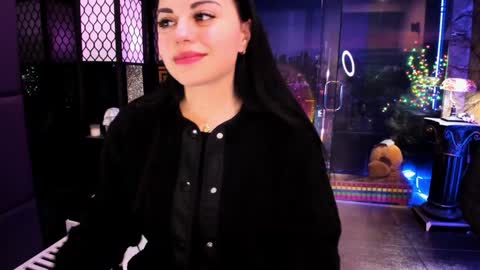 Snapshot of alma_pearl chatting on December 22, 2024, 12:49 pm Alma online show from December 22, 2024, 12:49 pm