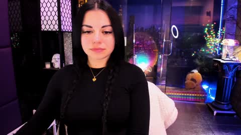 Snapshot of alma_pearl chatting on December 23, 2024, 11:57 am Alma online show from December 23, 2024, 11:57 am