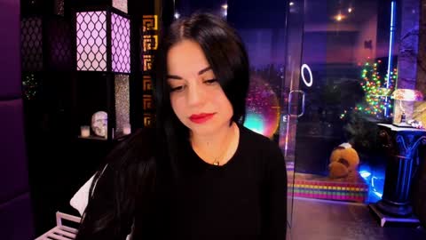 Snapshot of alma_pearl chatting on January 8, 2025, 9:42 am Alma online show from January 8, 2025, 9:42 am