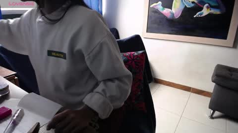 Arhantxa online show from May 8, 2026, 12:54 pm