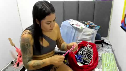 Snapshot of almaa__ chatting on February 21, 2025, 8:49 pm Alma online show from February 21, 2025, 8:49 pm