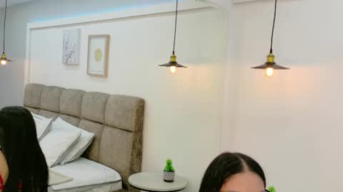 Snapshot of almarose_1 chatting on June 25, 2026, 1:04 pm alma online show from June 25, 2026, 1:04 pm