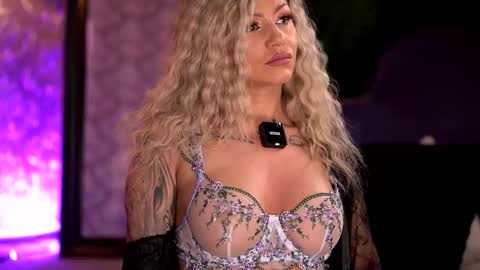 Alma online show from December 1, 2025, 6:46 pm