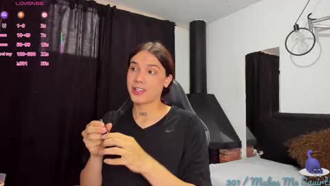 Santy online show from December 18, 2025, 2:56 pm