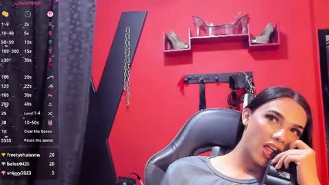 Snapshot of almazz_ chatting on July 10, 2026, 9:17 pm Santy online show from July 10, 2026, 9:17 pm