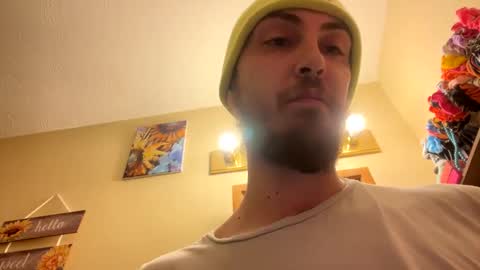 almightyj0420 online show from February 28, 2025, 9:01 pm