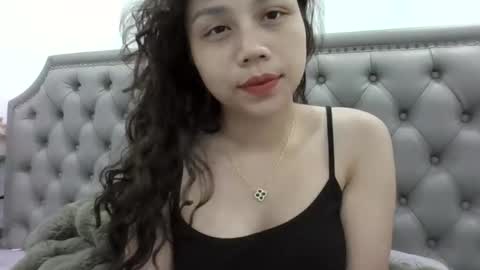 almira7947 online show from September 15, 2025, 2:50 pm