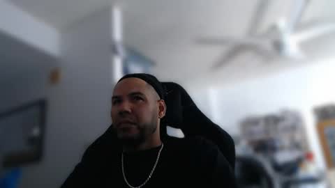 Snapshot of aloha_king chatting on October 19, 2025, 9:59 pm simplyfaded online show from October 19, 2025, 9:59 pm