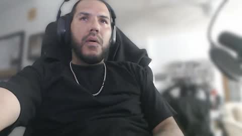 Snapshot of aloha_king chatting on November 6, 2025, 10:38 am simplyfaded online show from November 6, 2025, 10:38 am