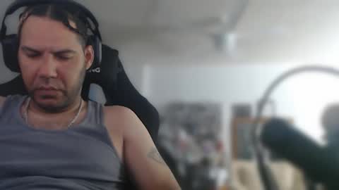 Snapshot of aloha_king chatting on November 22, 2025, 11:09 am simplyfaded online show from November 22, 2025, 11:09 am