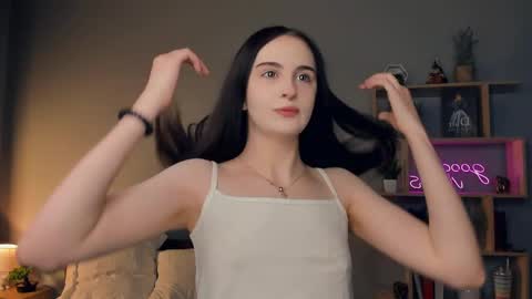 Snapshot of alonareinicke chatting on May 10, 2026, 6:46 pm Alona online show from May 10, 2026, 6:46 pm