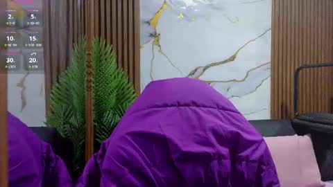 alonddra_tay online show from June 19, 2026, 11:25 am