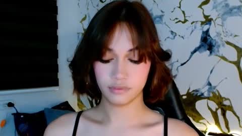 Alondra online show from June 29, 2026, 7:58 am