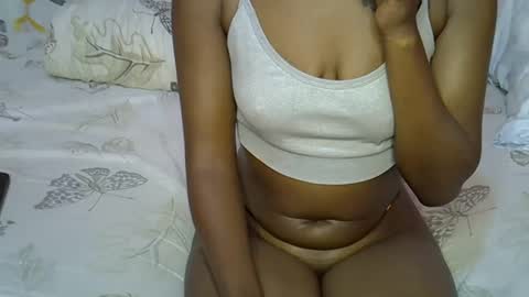 Snapshot of alorapavo chatting on February 6, 2026, 6:55 pm alorapavo online show from February 6, 2026, 6:55 pm