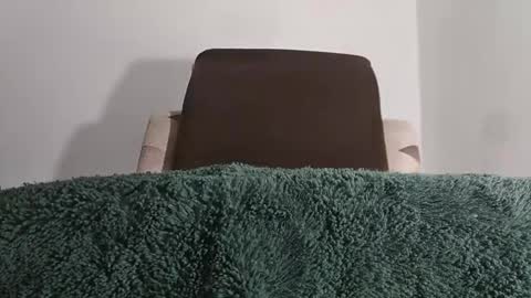 alotofcream4u online show from October 16, 2025, 5:30 am