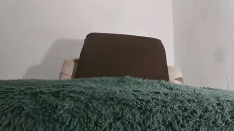 alotofcream4u online show from May 1, 2026, 12:04 am