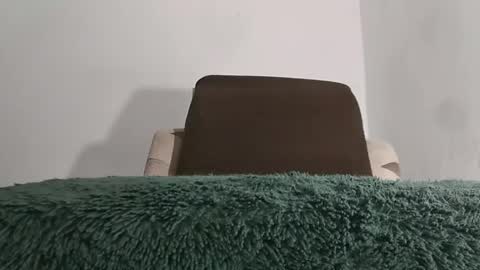 alotofcream4u online show from May 7, 2026, 5:35 am
