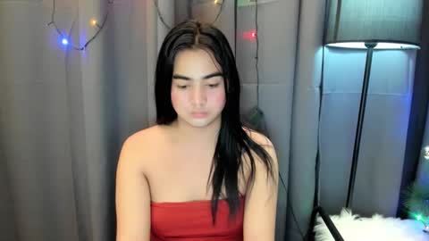 alovelydollnica online show from December 10, 2024, 12:39 am