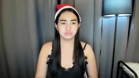 alovelydollnica online show from December 25, 2024, 10:48 pm