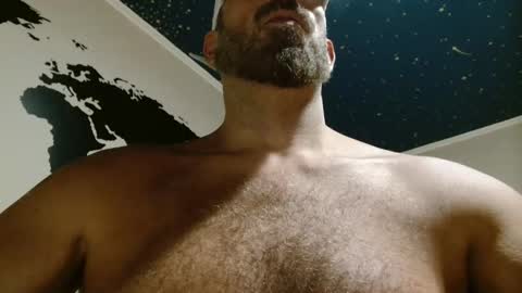 Snapshot of alph4beto chatting on October 18, 2025, 12:02 am ALPH4BETO online show from October 18, 2025, 12:02 am