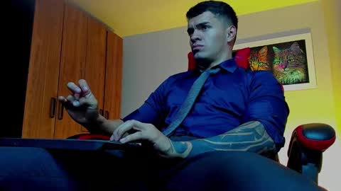 Snapshot of alpha_dominus_ chatting on September 10, 2025, 4:01 am alpha_dominus_ online show from September 10, 2025, 4:01 am